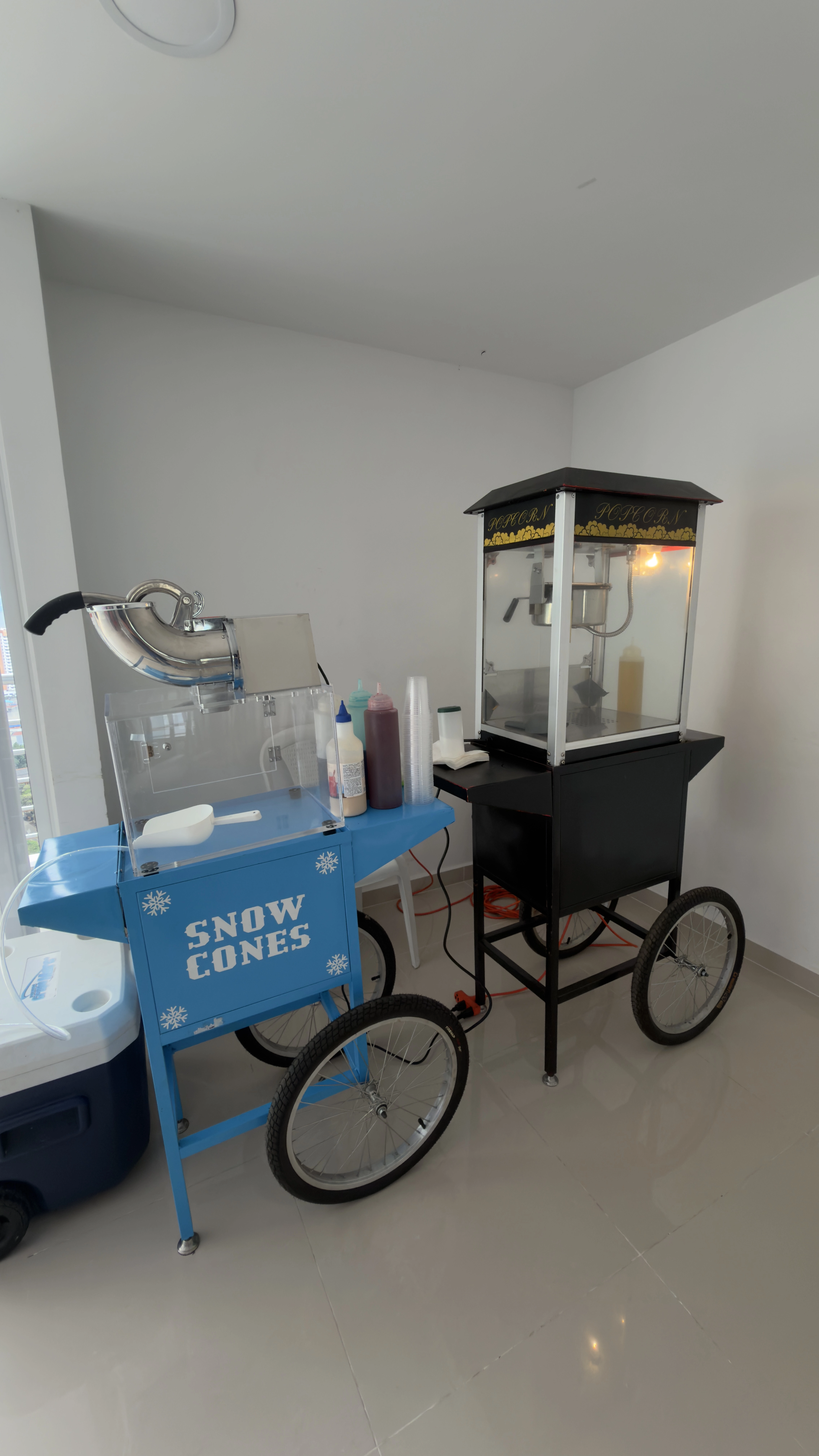 snacks y refrigerios